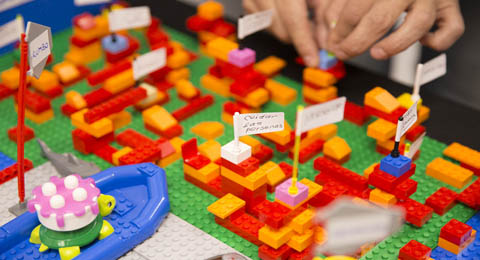 Grupo Clave aplica el "método lego" en su programa de coaching empresarial