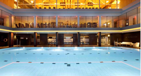 Metropolitan Badalona gana el premio a la ''mejor piscina de centro Wellness''
