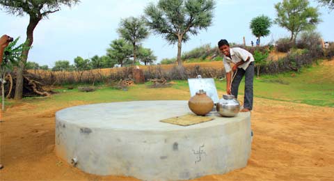 Mahou San Miguel construye 30 pozos de agua en el desierto de Churu, India