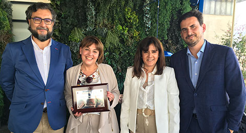 Juana Villanueva, Head of People de Five Guys España, ganadora del 13º Premio Literario RRHHDigital