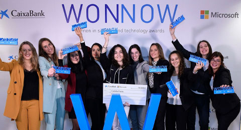 Las mejores alumnas de grados universitarios técnicos, premiadas por CaixaBank y Microsoft