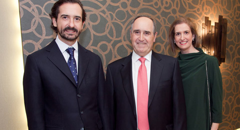Arturo y Arancha de las Heras asumen la presidencia del Grupo CEF.- UDIMA