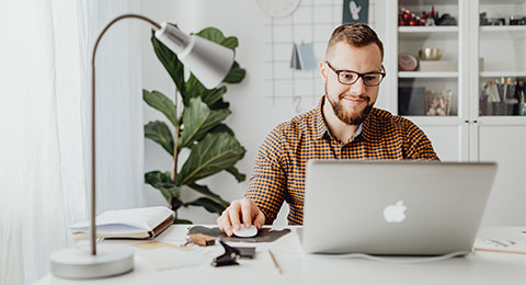 Los profesionales españoles, dispuestos a cambiar de empleo si su empresa les reduce la posibilidad de teletrabajar