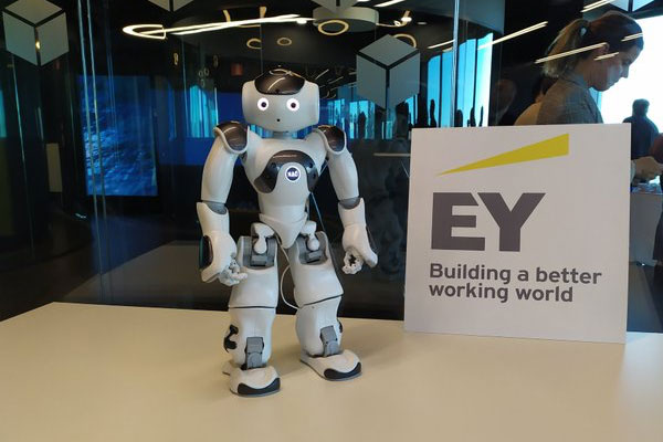 Robot EY Alan