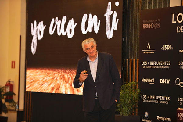 Romay presentador influyentes