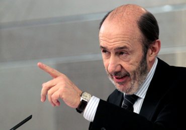 Rubalcaba: 'La reforma laboral será la primera ley que nos carguemos'