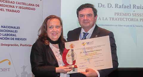 Ruiz Calatrava de umivale, distinguido por la Sociedad Española de Salud y Seguridad en el Trabajo
