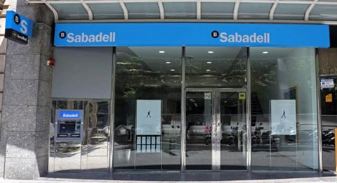 Banco Sabadell anuncia un ERE que podría afectar a más del 10% de la plantilla