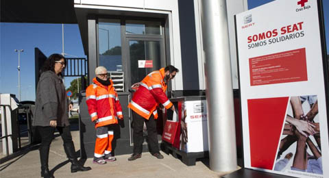 SEAT y sus trabajadores donan a Cruz Roja Española 2,3 toneladas de alimentos
