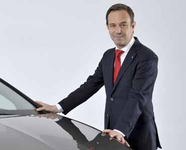 SEAT nombra en España director de ventas a Sébastien Guigues