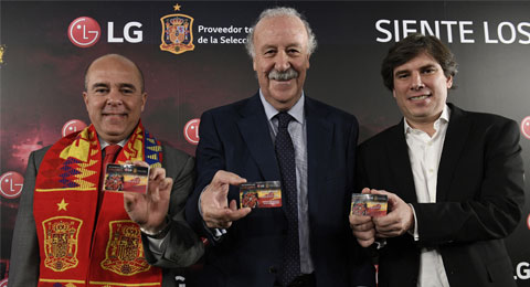 Vicente del Bosque apadrina "Siente los colores como nunca”, la campaña de LG