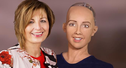 Sophia, la robot humanoide, realiza una entrevista de trabajo en directo