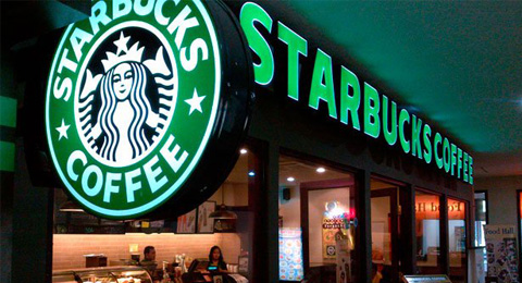 Starbucks nombra a Rosalind Brewer nueva presidenta y jefa de operaciones