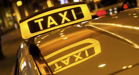 Anulados los artículos de la ordenanza del taxi de Madrid que fijan el día concreto de descanso