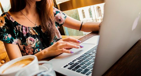 Más de la mitad de los trabajadores españoles reconoce que el teletrabajo aumenta su productividad