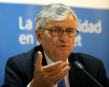 “La corrupción está excesivamente extendida en España”