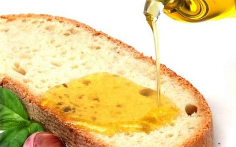 ¿En qué empresa se desayuna todos los días tostada con aceite?