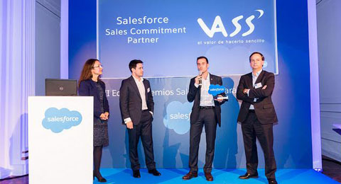 VASS afianza su relación con Salesforce